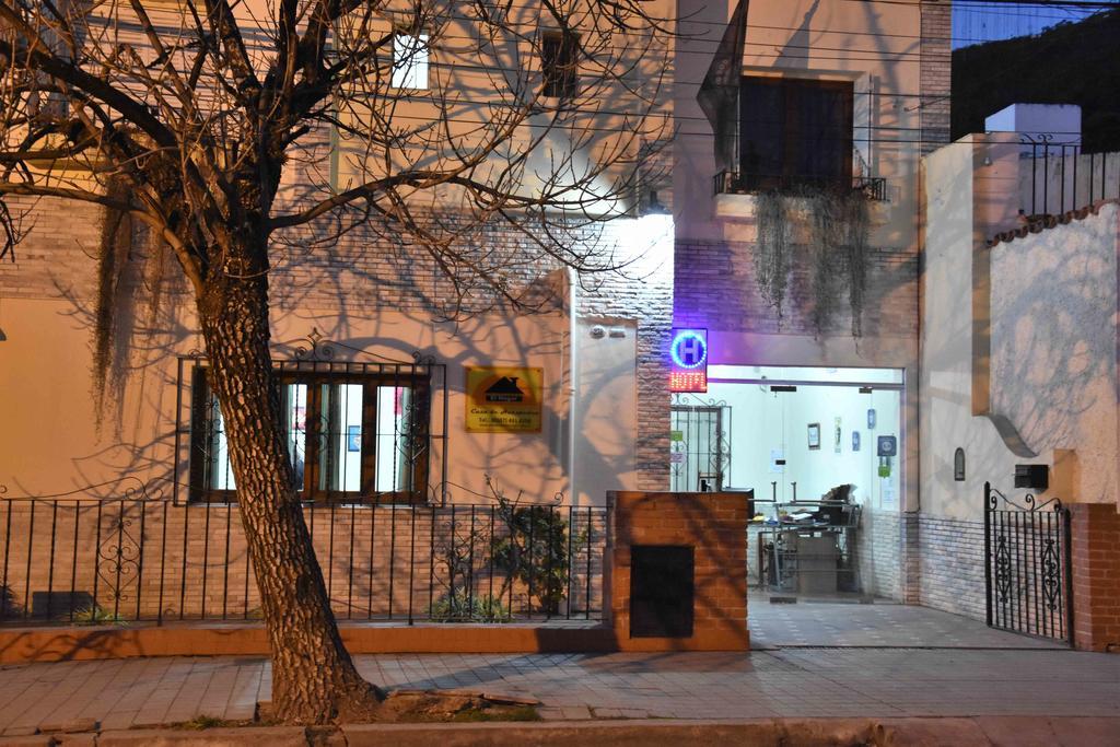 A Pousada Residencial El Hogar Salta Exterior foto